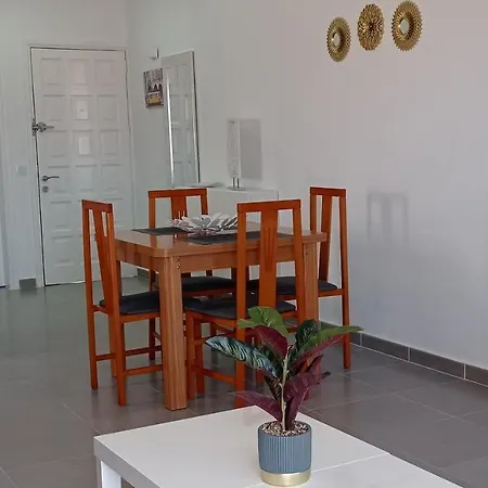 Hc Abroad Apartment *